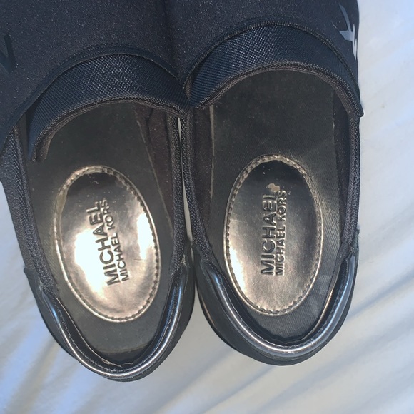 Michael Kors sneakers - Picture 8 of 13